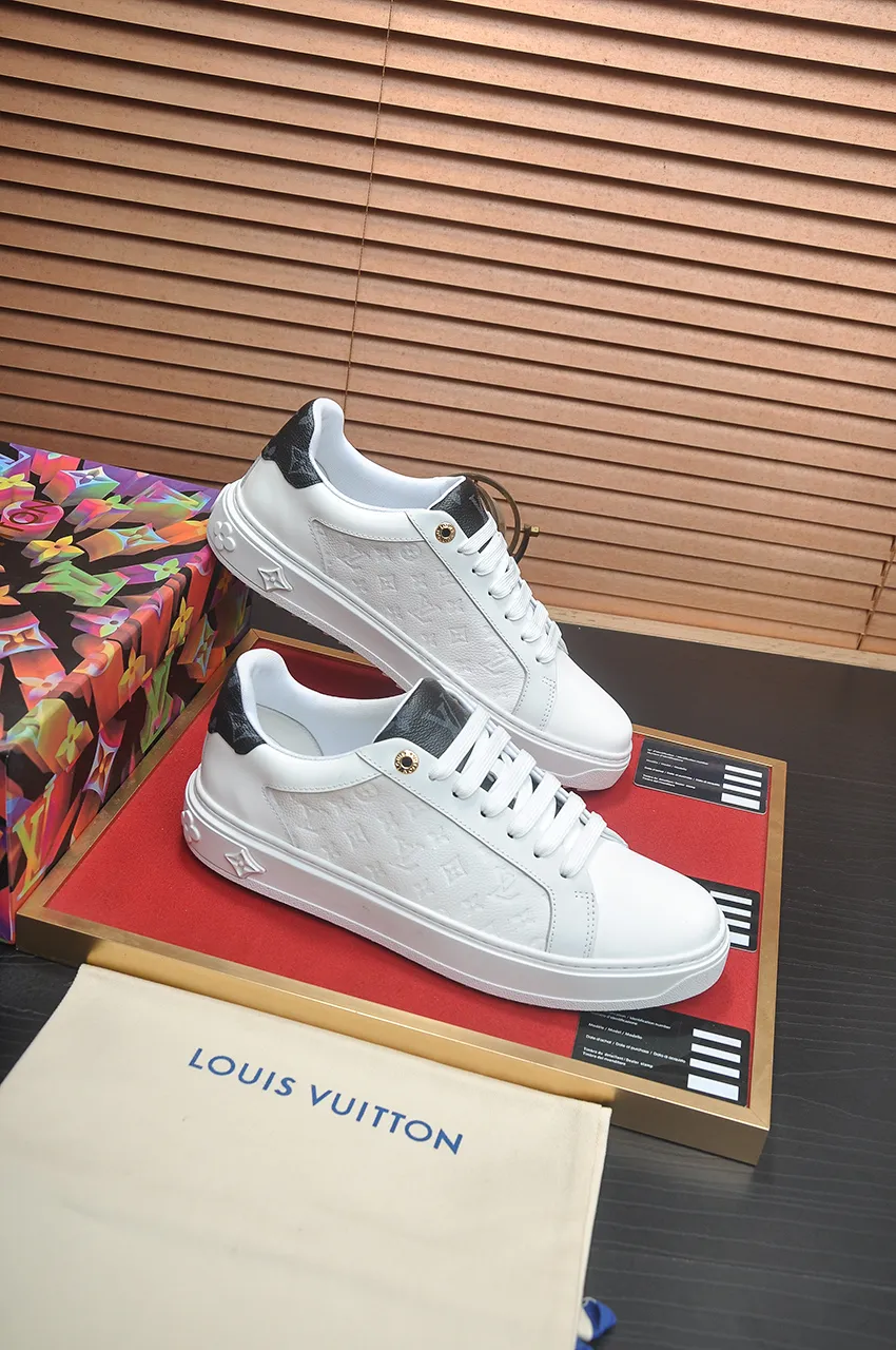 Men's shoes 💰540💶[LOUIS VUITTON] Original order price (water-dyed cowhide lining) new model 🍀LV Louis Vuitton * - top version of LV classic trendy shoes! Made of imported original cowhide, water-dyed cowhide lining, and original wear-resistant rubber outsole! High quality products! Code number 38-45 (45 is custom-made and cannot be returned or exchanged)